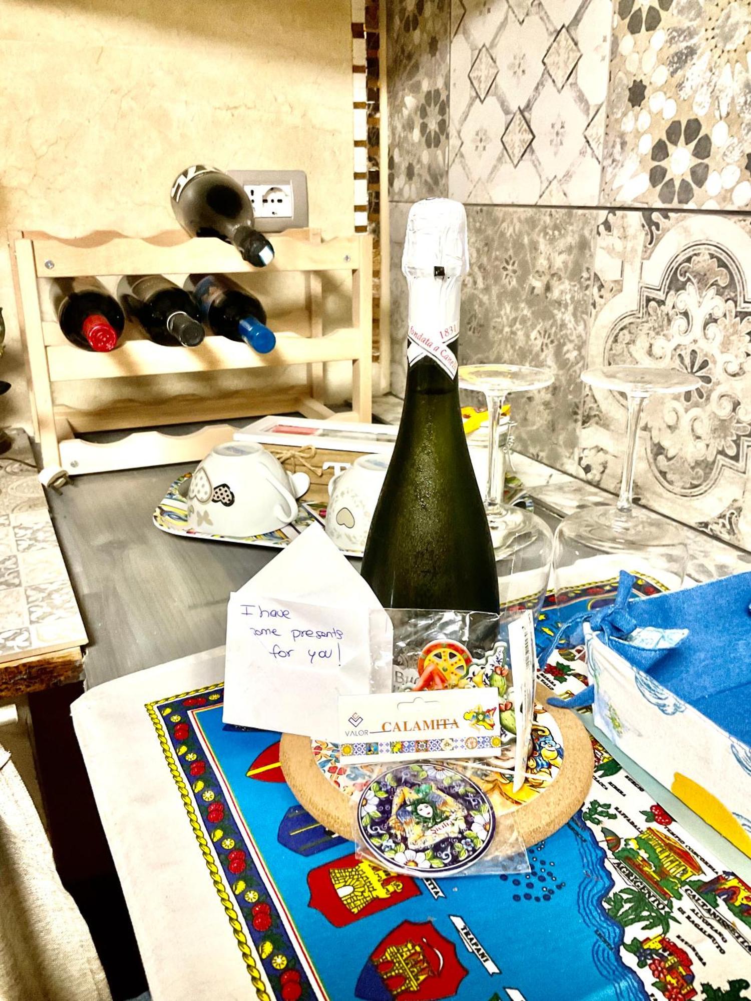 Mizzicahome Solemare Catania-Fontanarossai nemzetközi repülőtér Kültér fotó