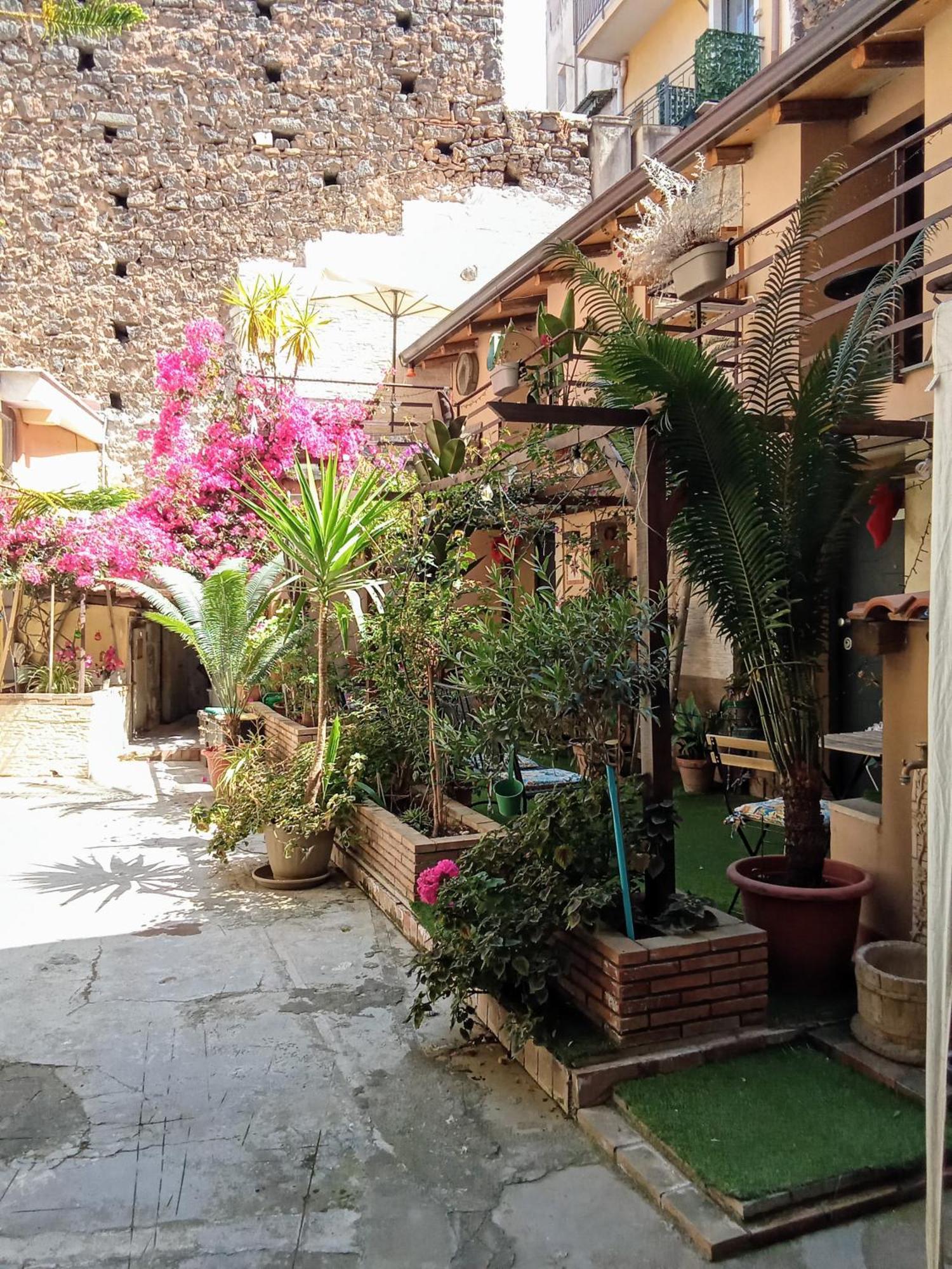 Mizzicahome Solemare Catania-Fontanarossai nemzetközi repülőtér Kültér fotó